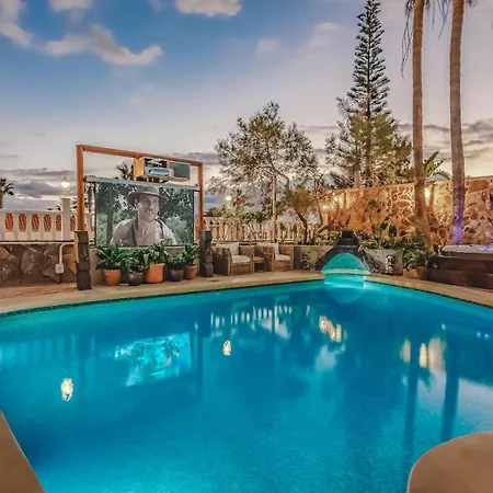 וילה Santa Maria