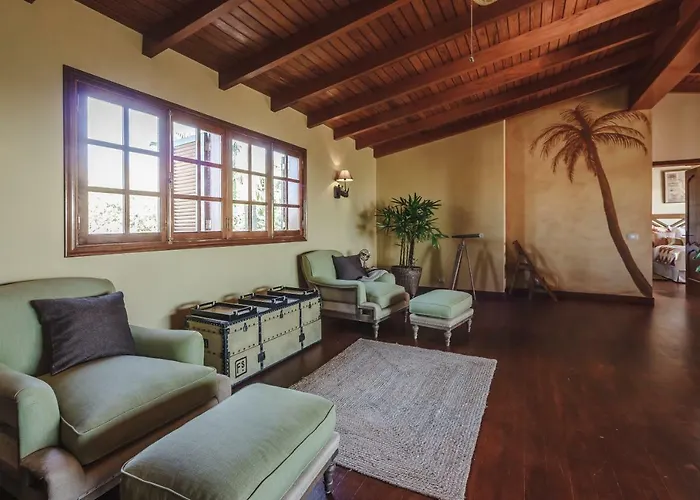 Santa Maria * Callao Salvaje