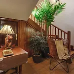Santa Maria Villa